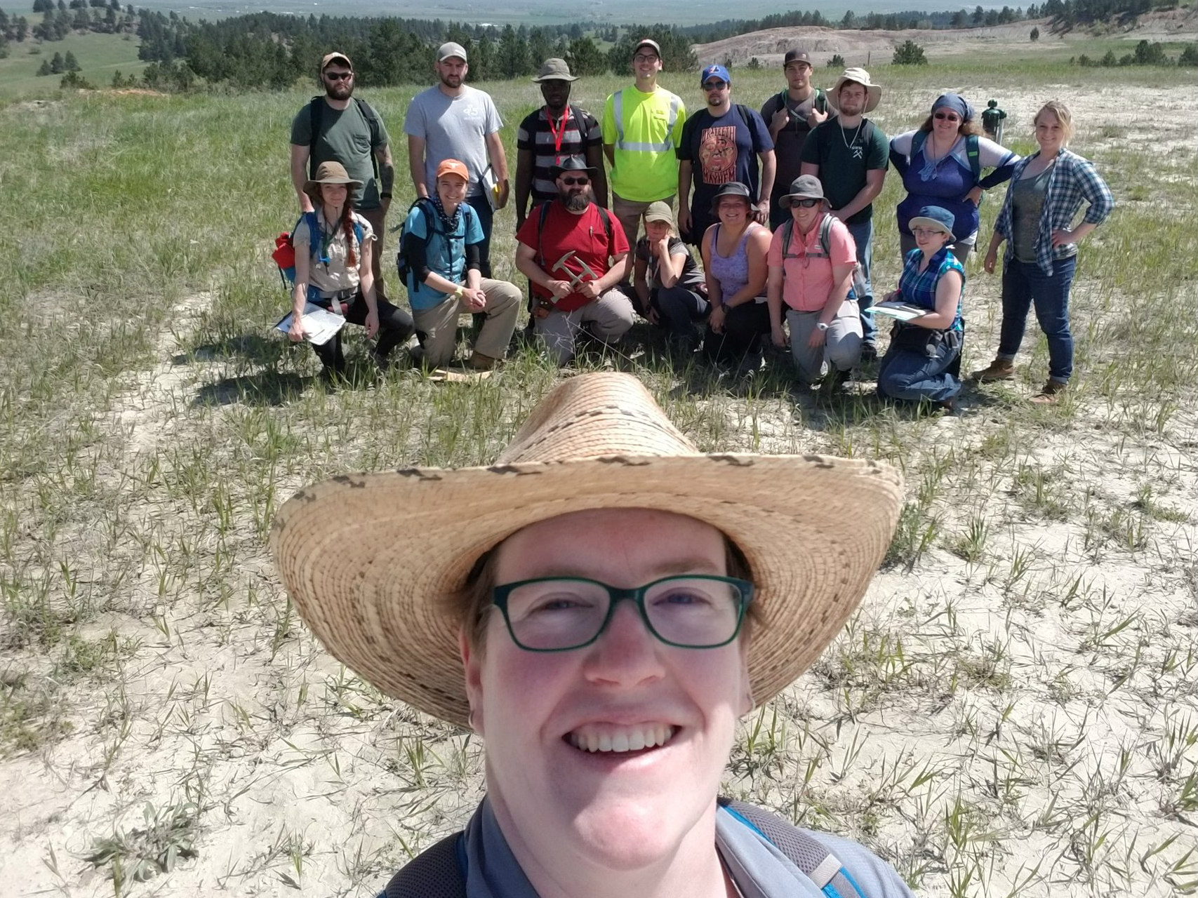 Dr. Graettinger taking a selfie with her students while at field camp